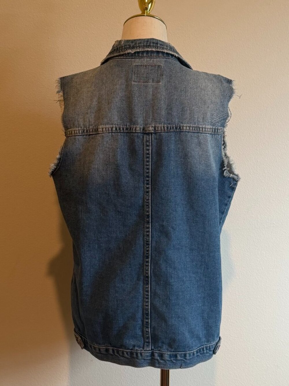 Vintage Style Guess Denim Vest Small - 90s Grunge Aesthetic - Picture 7 of 10